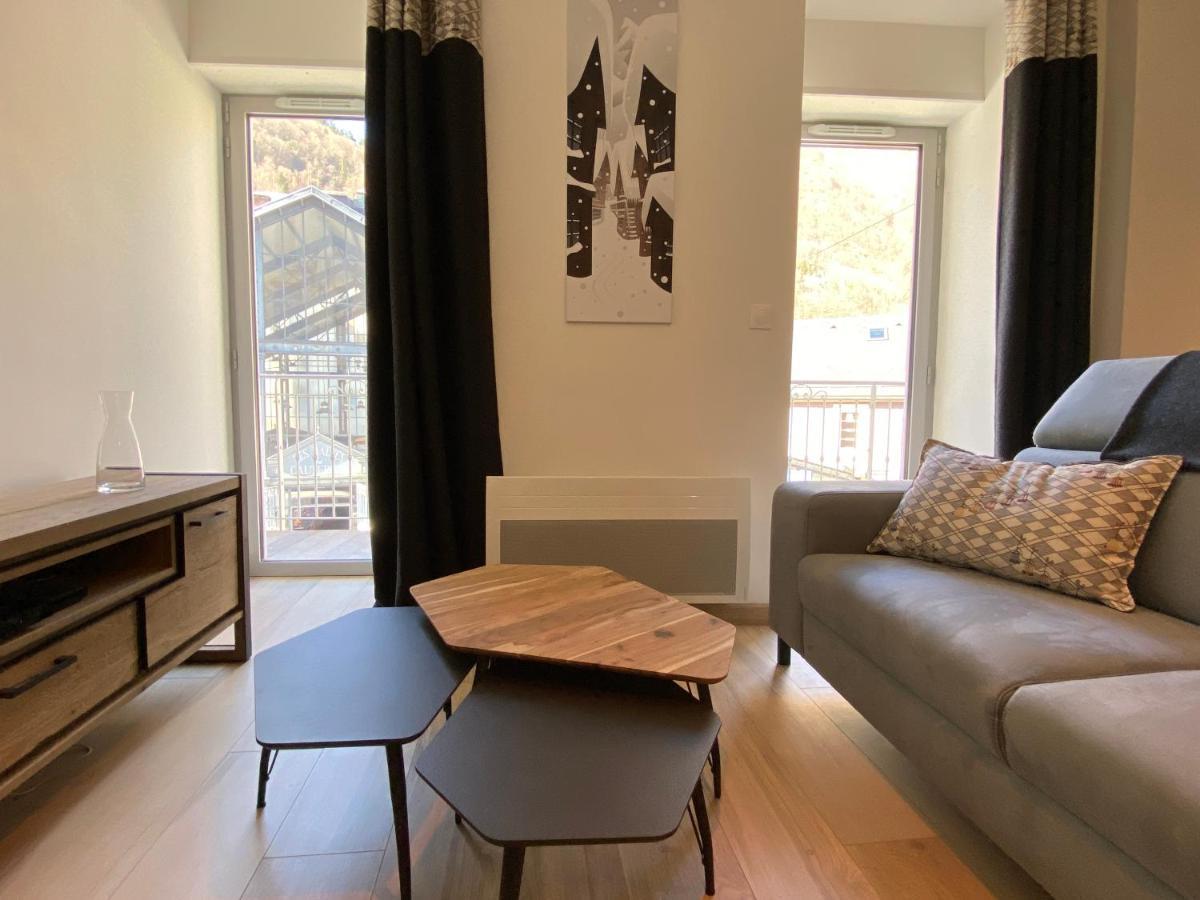 Ferienwohnung Plein Centre, T3 5P Totalement Renove 55M2. Wifi Cauterets Exterior foto